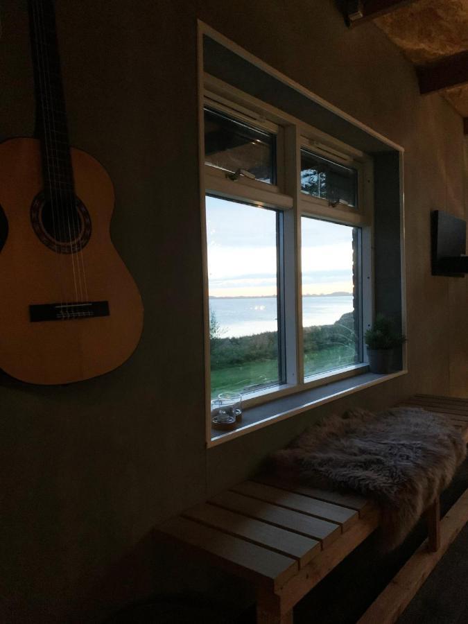 Hytte I Forste Raekke Til Fjord Hotel Holbaek Bagian luar foto